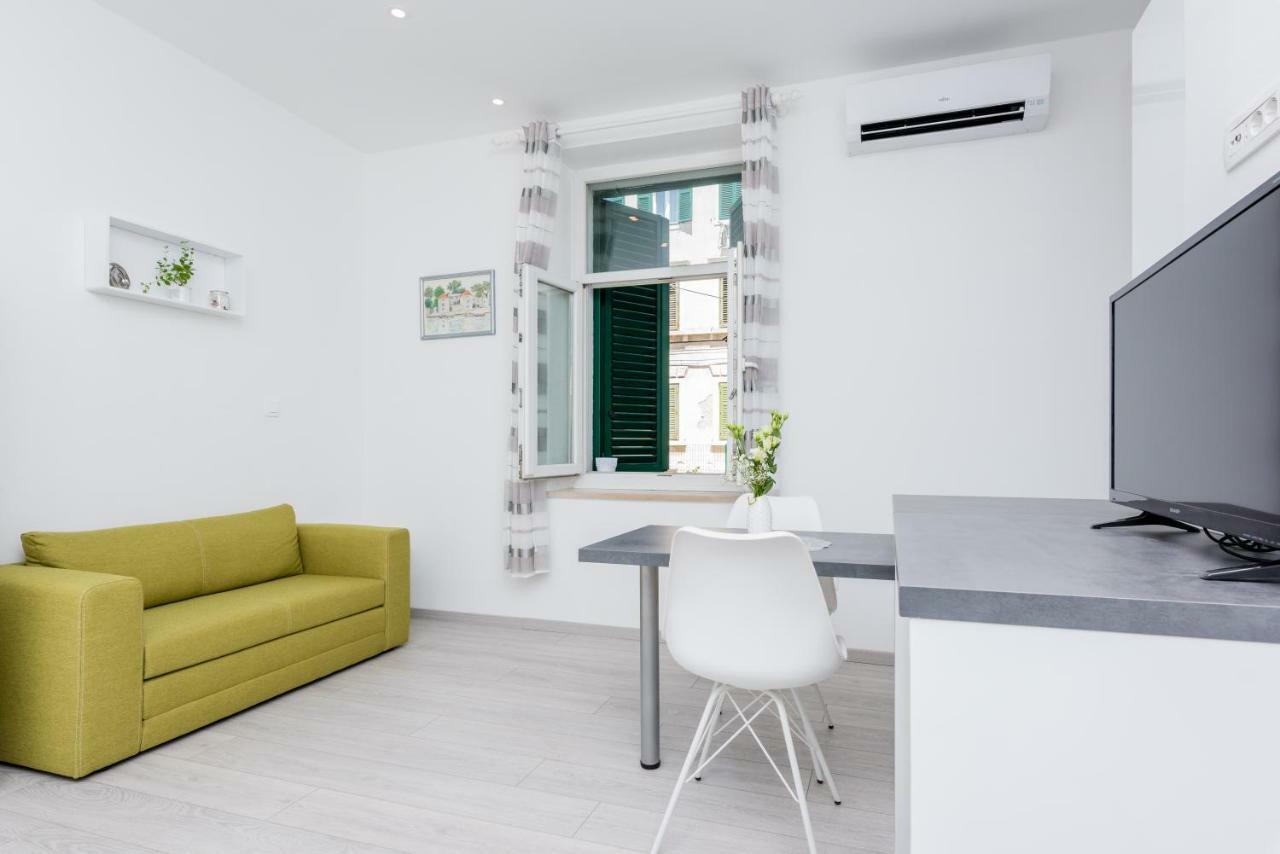 Apartment Matea สปลิท ภายนอก รูปภาพ